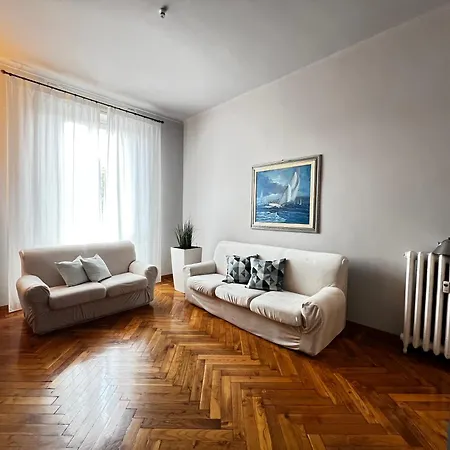 דירה Elegante Appartameto - Porta Susa - Tribunale By Rd Domus